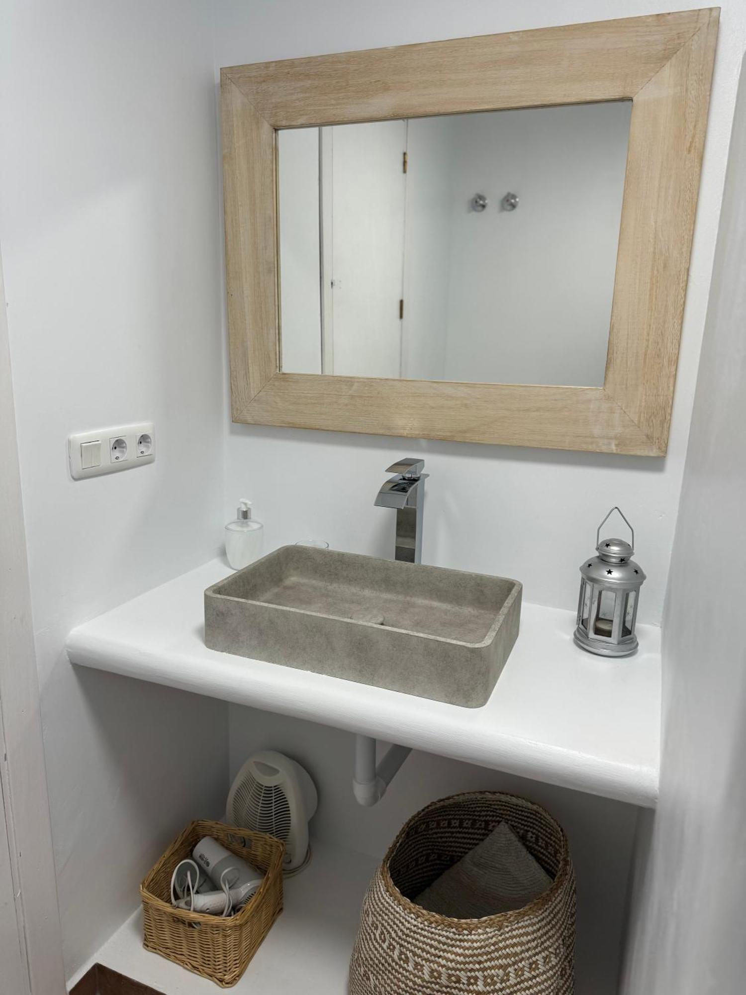 Son De Mar 2 Apartment โบโลเนีย ภายนอก รูปภาพ